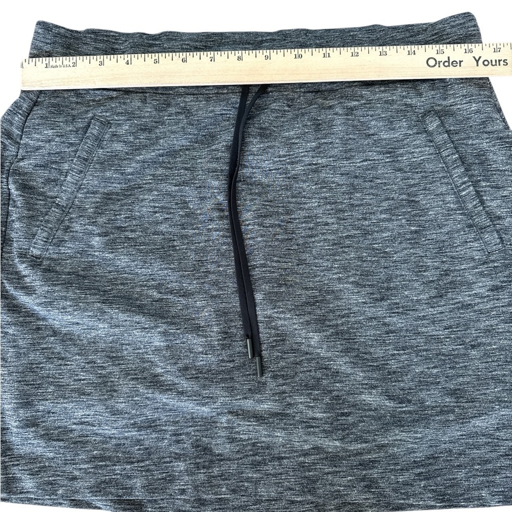 Athleta Charcoal Textured Skirt Skort - Picture 5 of 7